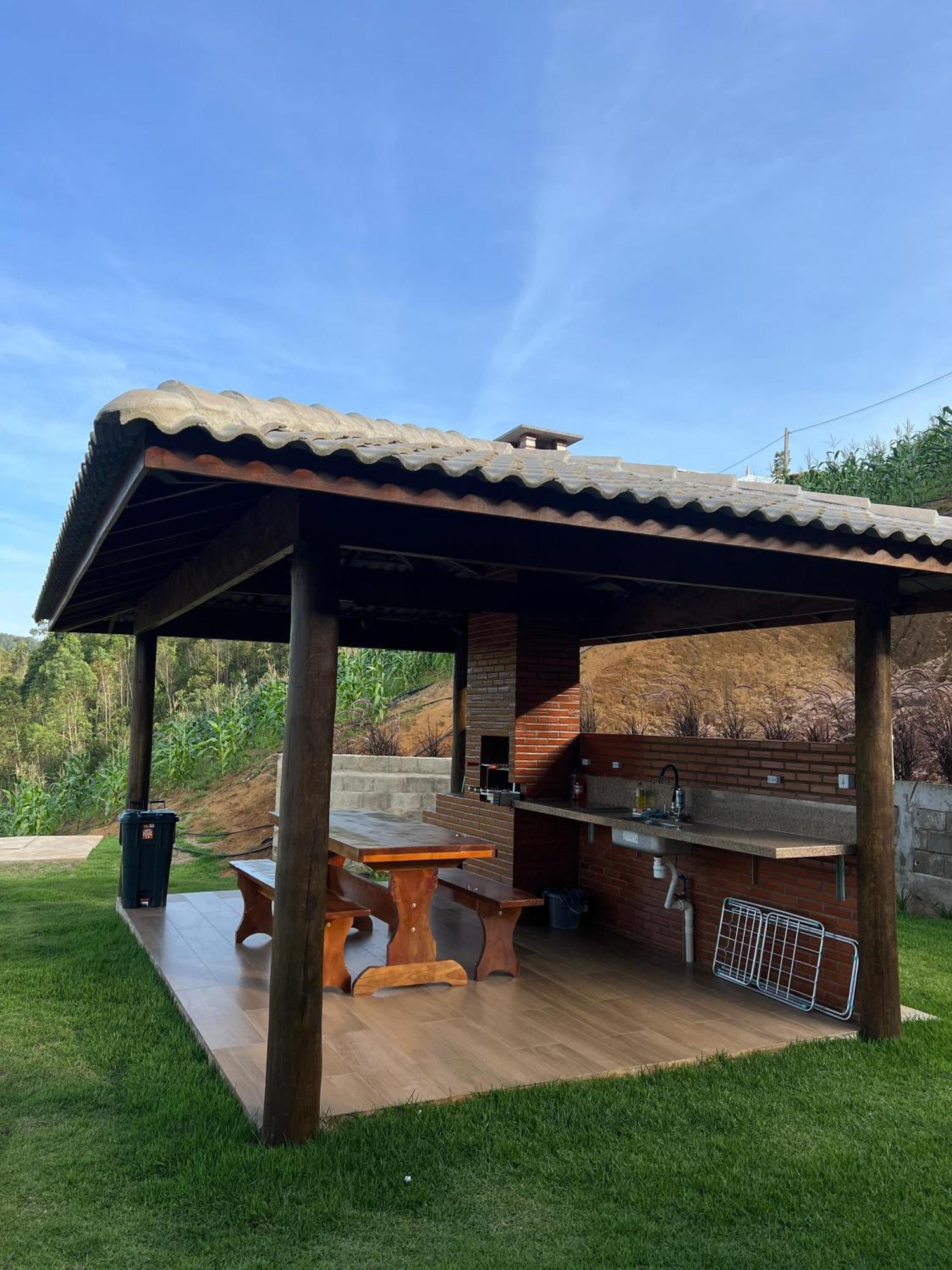 Terras Claras Pousada E Lazer Alfredo Chaves Esterno foto