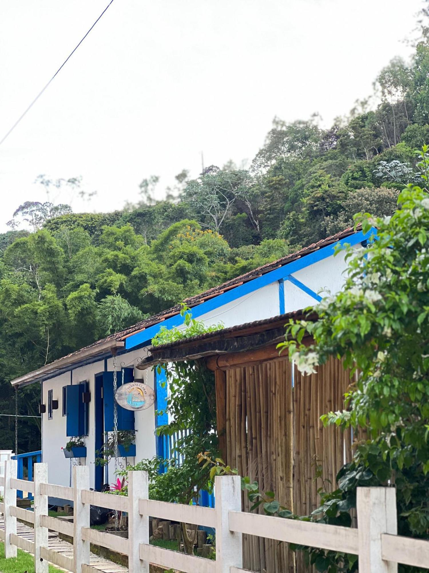 Terras Claras Pousada E Lazer Alfredo Chaves Esterno foto